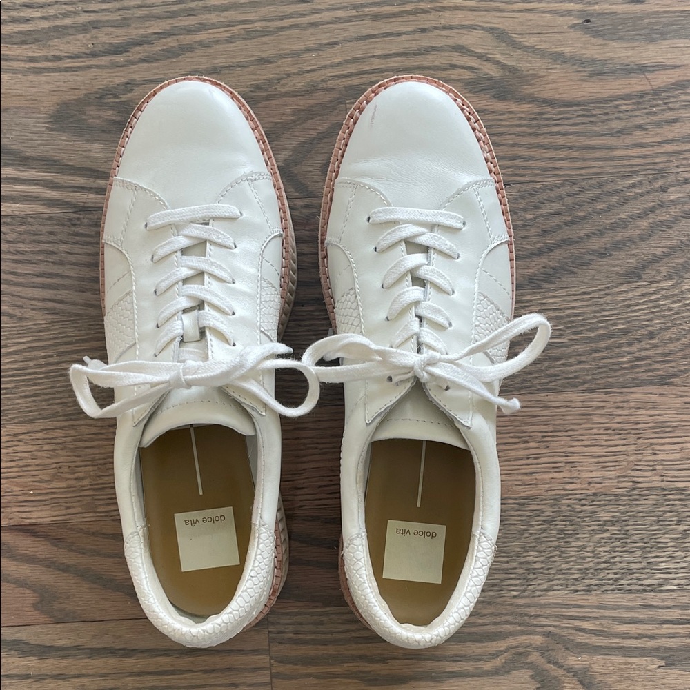 Dolce Vita White and Pink Women's Shoes